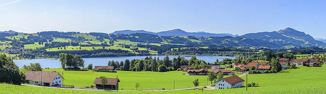 Ausblick auf das Allgäu bei Mosbach am Rottachsee